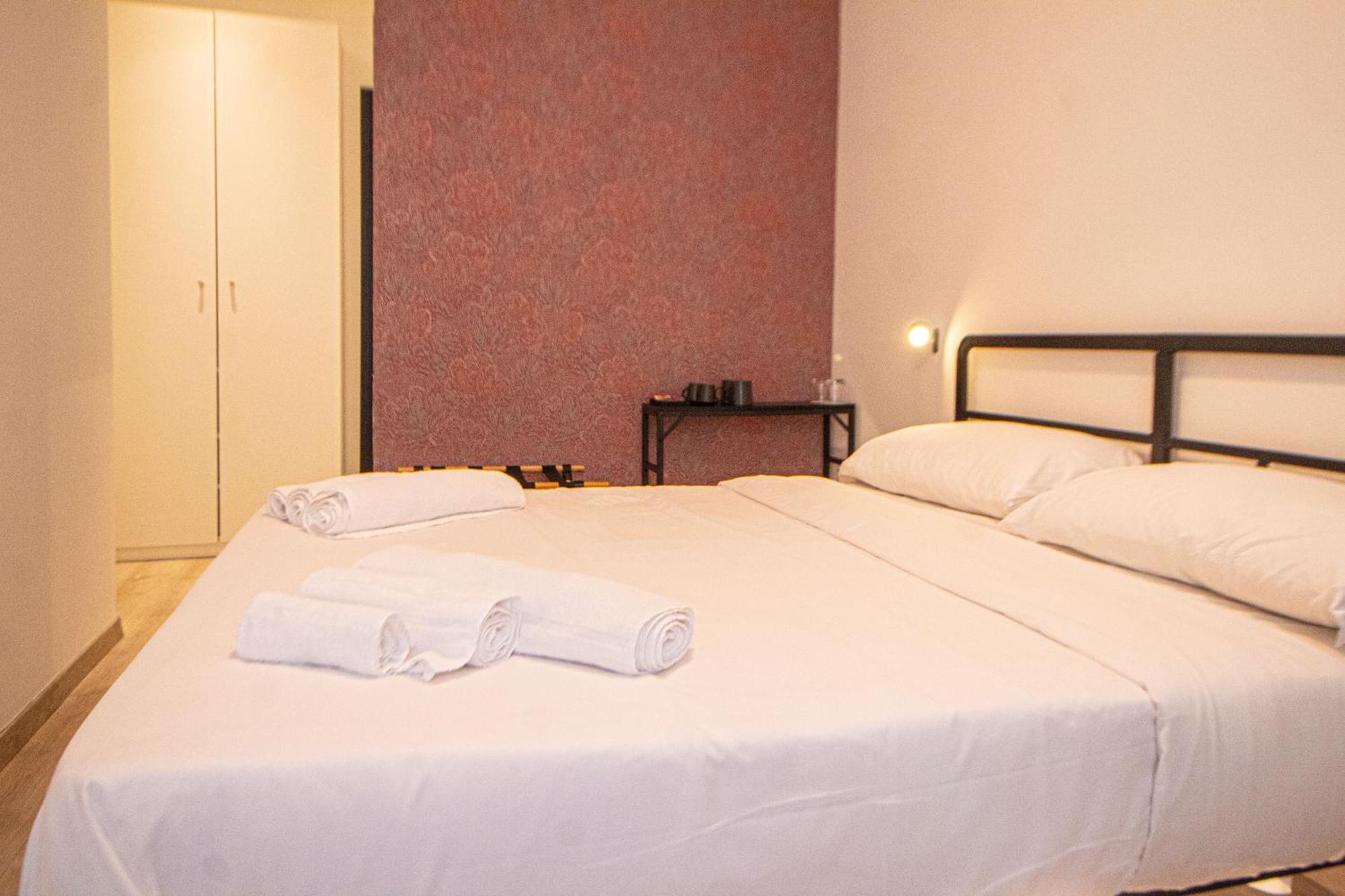 Rhome 34 Rome Bagian luar foto